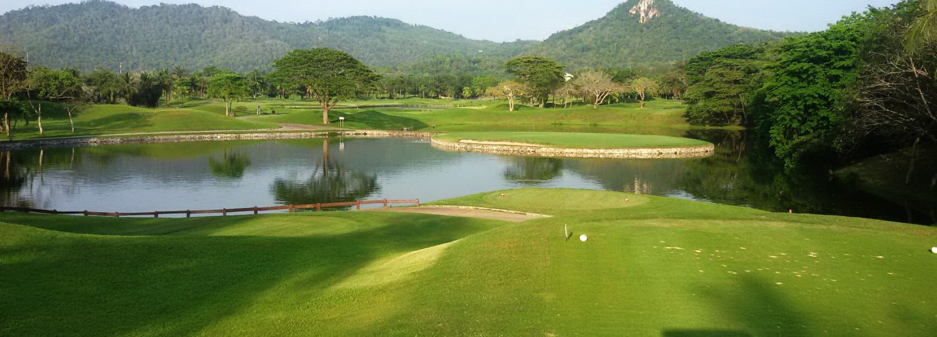 Khao Kheow Country Club  | Golfové zájezdy, golfová dovolená, luxusní golf