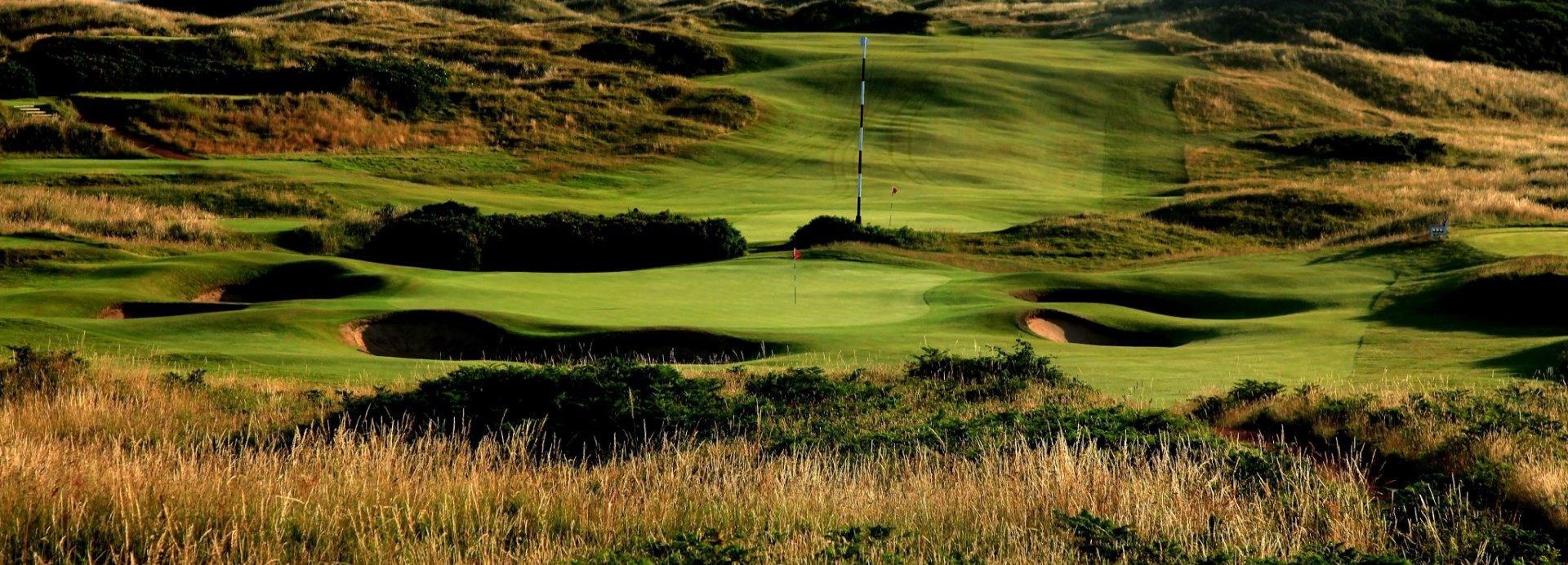Royal Portrush Golf Club - Dunluce Course  | Golfové zájezdy, golfová dovolená, luxusní golf
