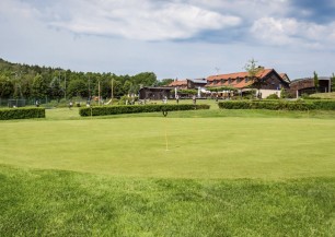 Královský Golf Club Malevil  | Golfové zájezdy, golfová dovolená, luxusní golf