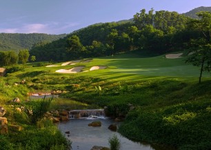 Mission Hills - Dongguan - Olazabal Course  | Golfové zájezdy, golfová dovolená, luxusní golf