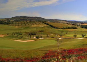 Terme di Saturnia Golf Club<span class='vzdalenost'>(73 km od hotelu)</span>