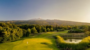  Picciolo Golf Club 