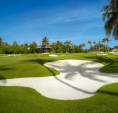 Velaa Golf Academy by Olazabal | Golfové zájezdy, golfová dovolená, luxusní golf
