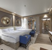 LUXURY ROOM III