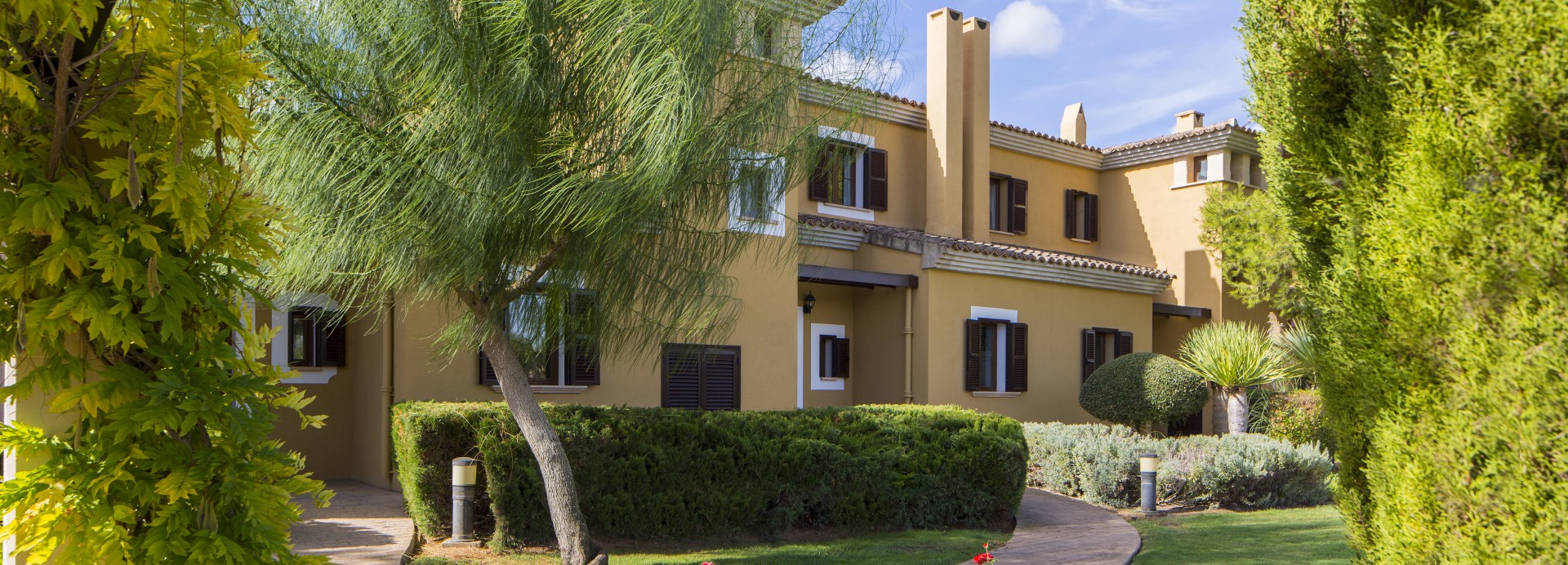 marriott´s club son antem   *****