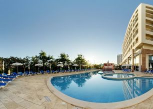 TRYP LISBOA CAPARICA MAR 