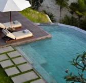 BALI - BULGARI RESORT - The Mansions Courtyard and Pool Area_02