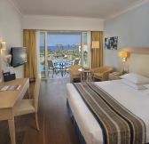 Kypr - Paphos - Olympic Lagoon hotel - pokoj deluxe s vyhledem na more