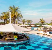 TURECKO - KEMPINSKI THE DOME - Swim-Up Bar2